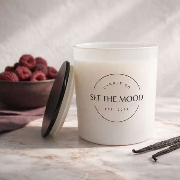 Set The Mood Candle - Black Raspberry & Vanilla
